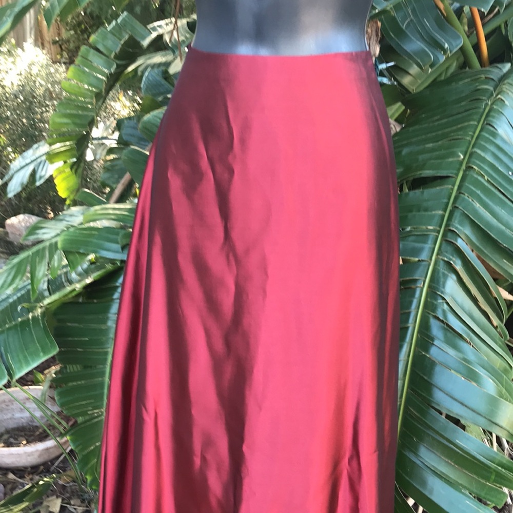 Xscape Taffeta maxi skirt - Picture 2 of 9